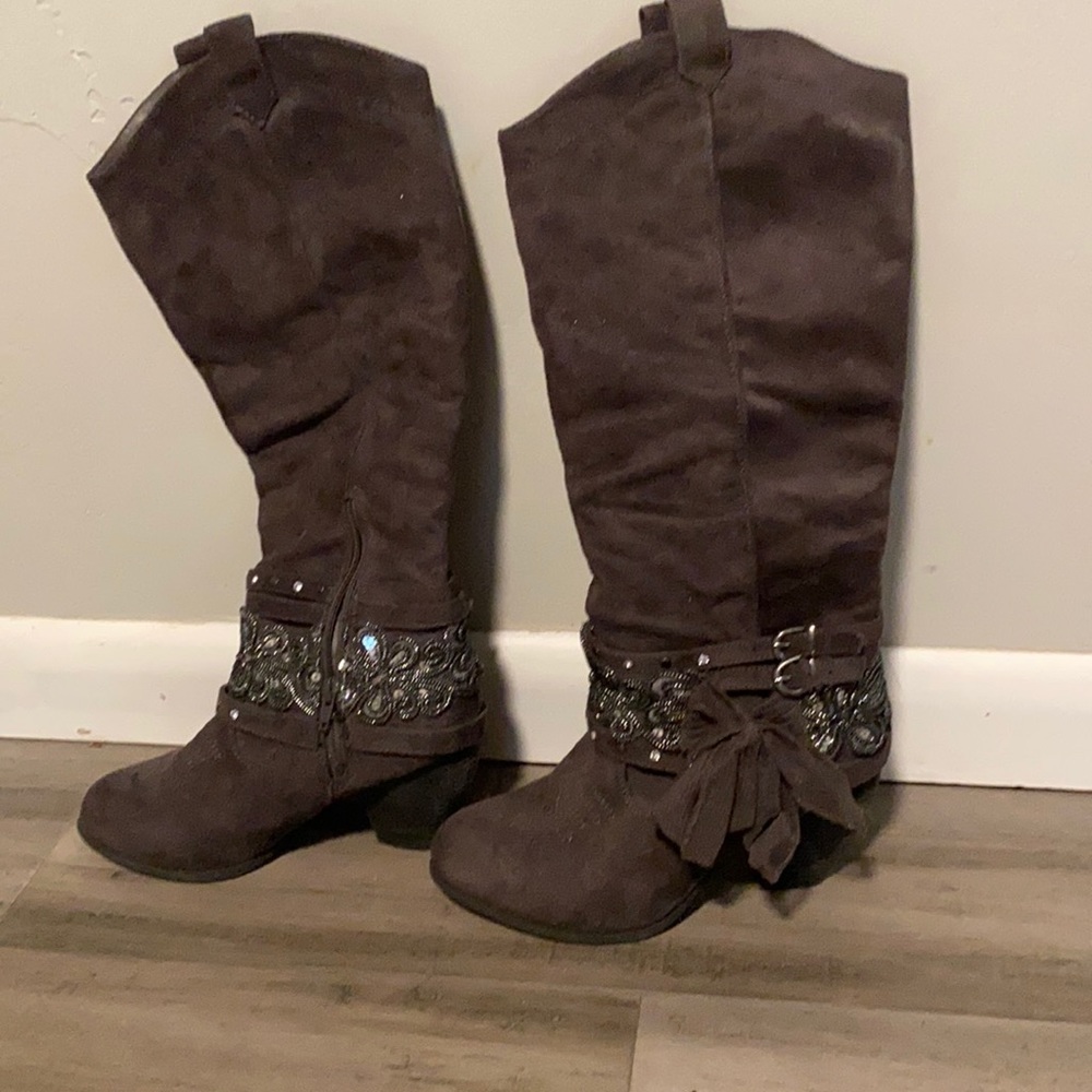 Not Rated boots